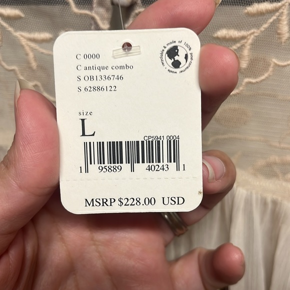 Revolve Free People Fiona Top - Picture 5 of 7